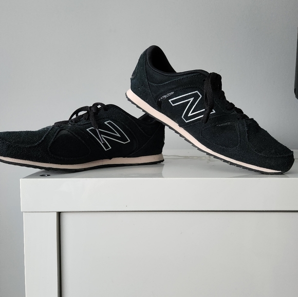 womens new balance 555 shoes. Size us 6.5 - Picture 2 of 4